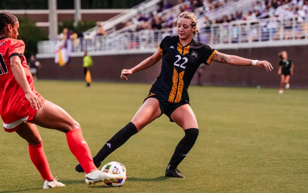 Pirates, Camels battle to scoreless soccer draw, 0-0