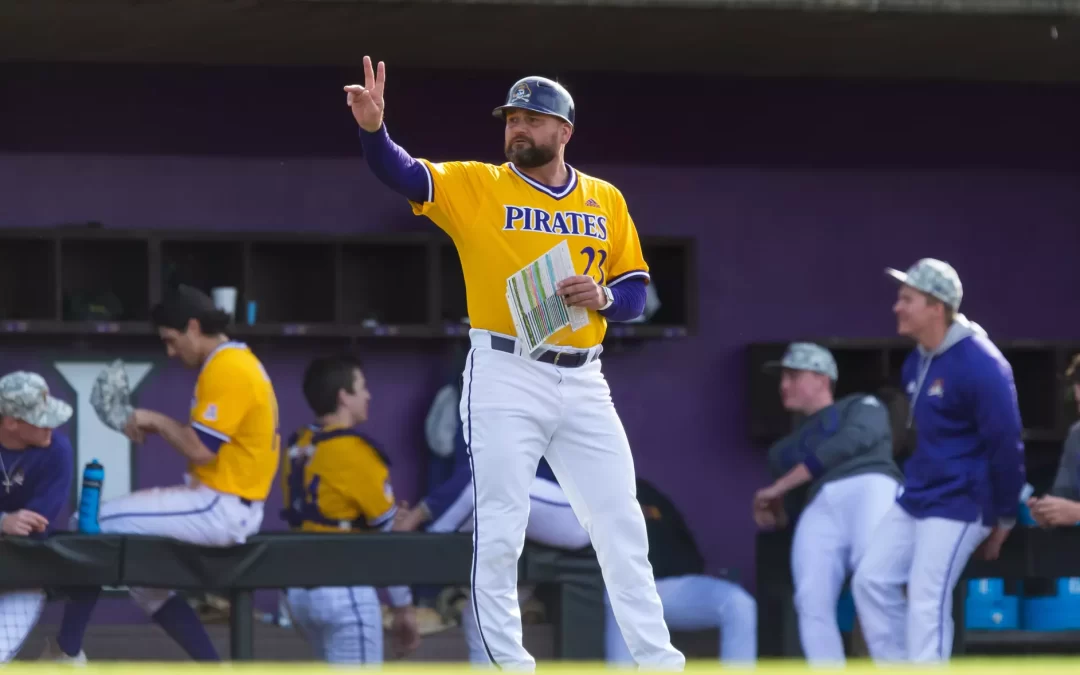 ECU baseball coach Cliff Godwin engaged, announcment made on social media