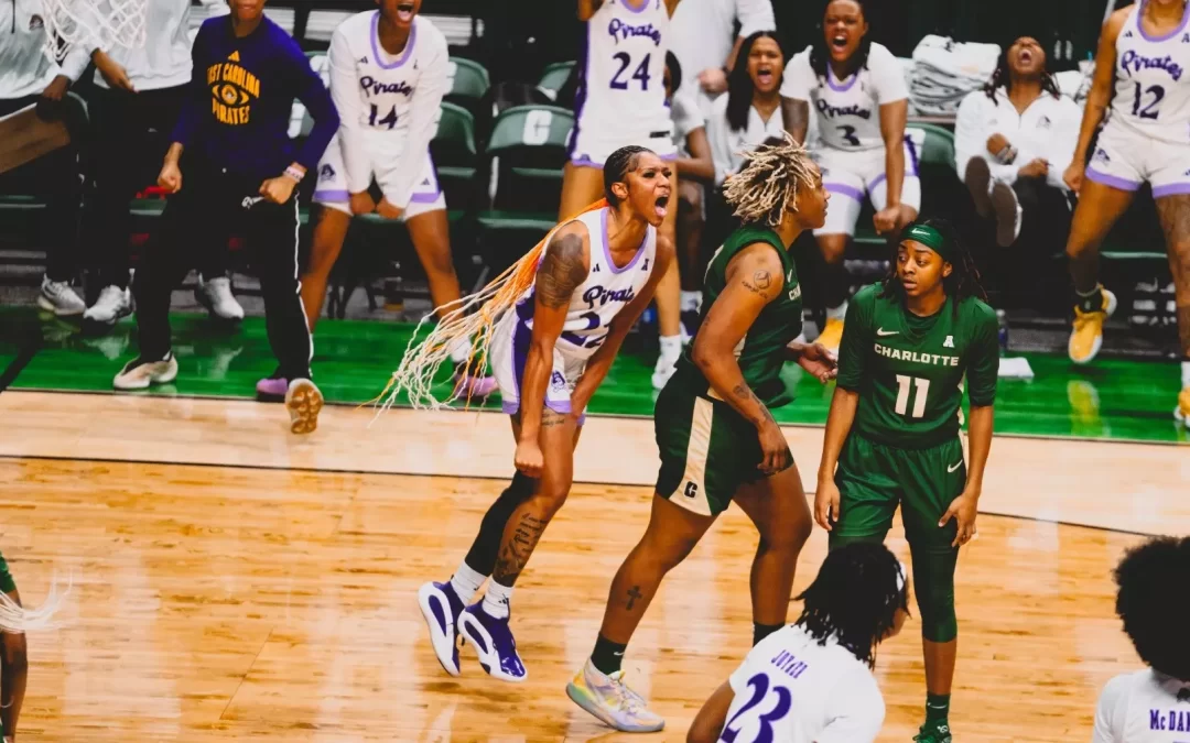 Pirates pick up big women’s hoops road win at Charlotte