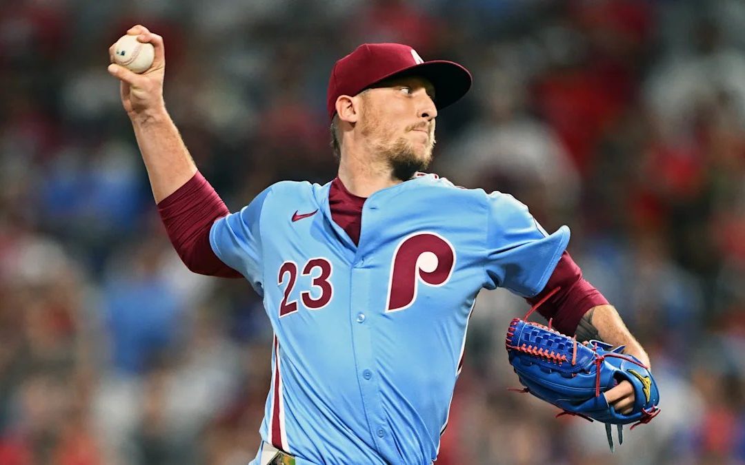 Jeff Hoffman signs three-year free-agent deal with Blue Jays