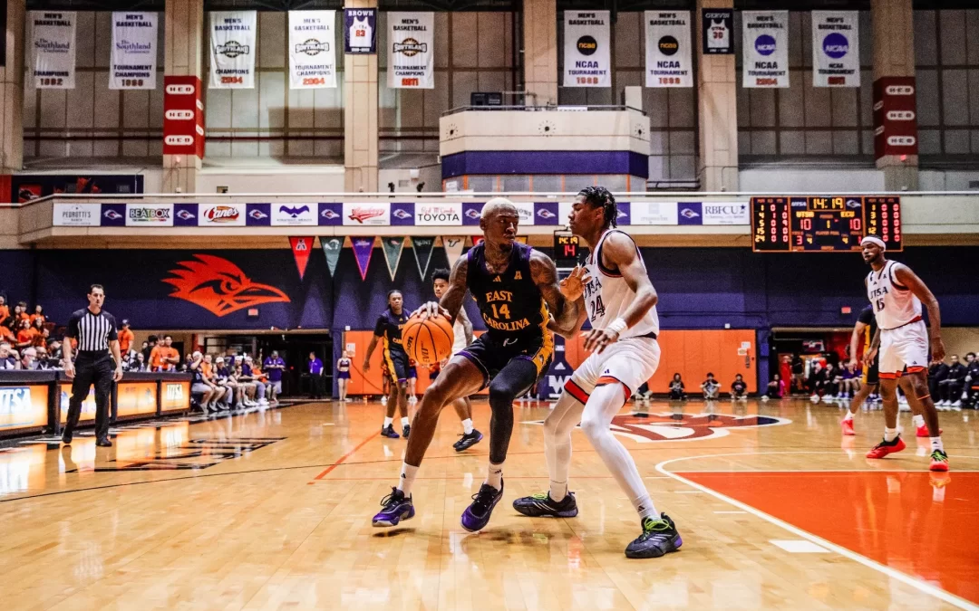 Walker’s last-second shot lifts Pirates over UTSA, 80-79