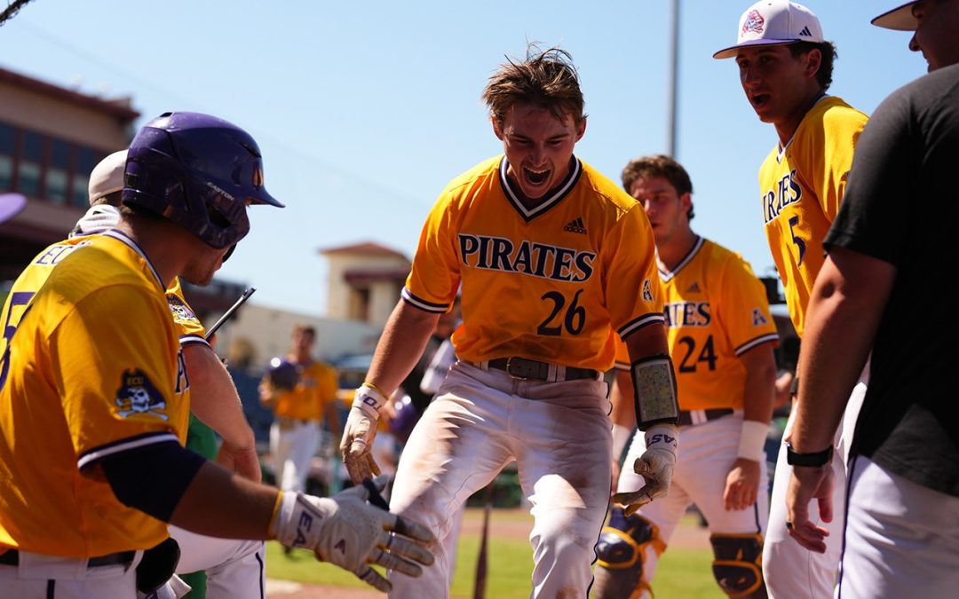 East Carolina defeats South Florida, 9-7, to return to AAC title game