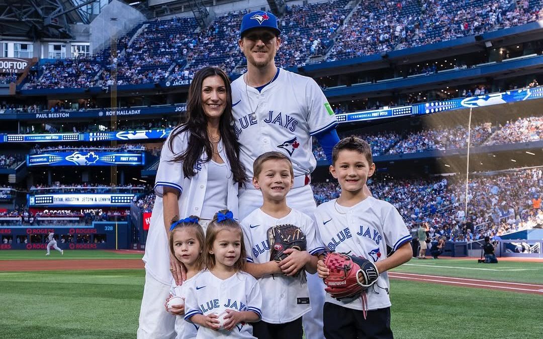 Pirates in baseball: Jeff Hoffman Bobblehead Night a big hit as ECU alum earns save in Jays’ win