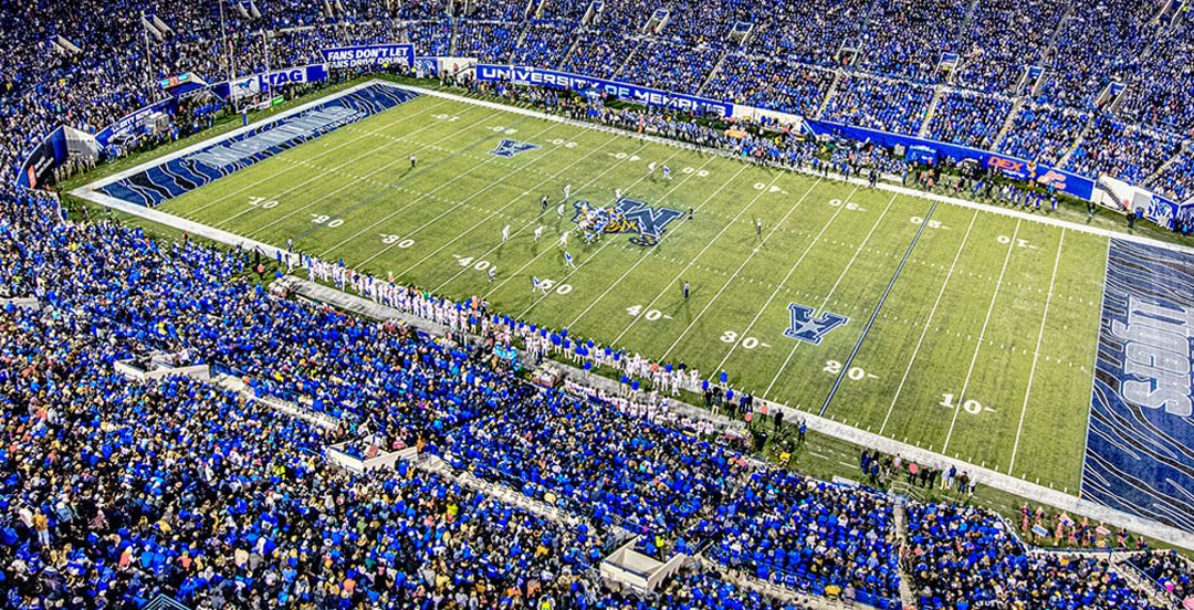 Report: Memphis offering Big 12 $200 million to join conference