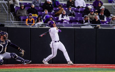 ECU explodes in middle innings to secure 11–5 victory against NIU